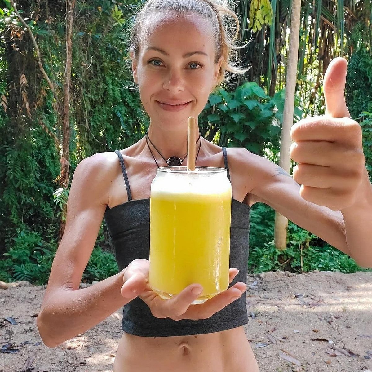 ದಶಕಗಳಿಂದ ಕೇವಲ ಹಸಿ ತರಕಾರಿ, ಹಣ್ಣುಗಳನ್ನು ಸೇವಿಸುತ್ತಿದ್ದ ಯುವತಿ ಸಾವು