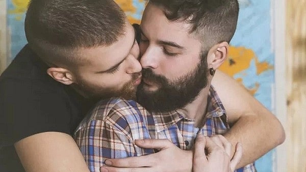 ಗೇ ಡೇಟಿಂಗ್ ಆ್ಯಪ್‌ ಮೂಲಕ ಯುವಕರನ್ನು ವಂಚಿಸುತ್ತಿದ್ದ ಗ್ಯಾಂಗ್ ಪೊಲೀಸ್ ಬಲೆಗೆ