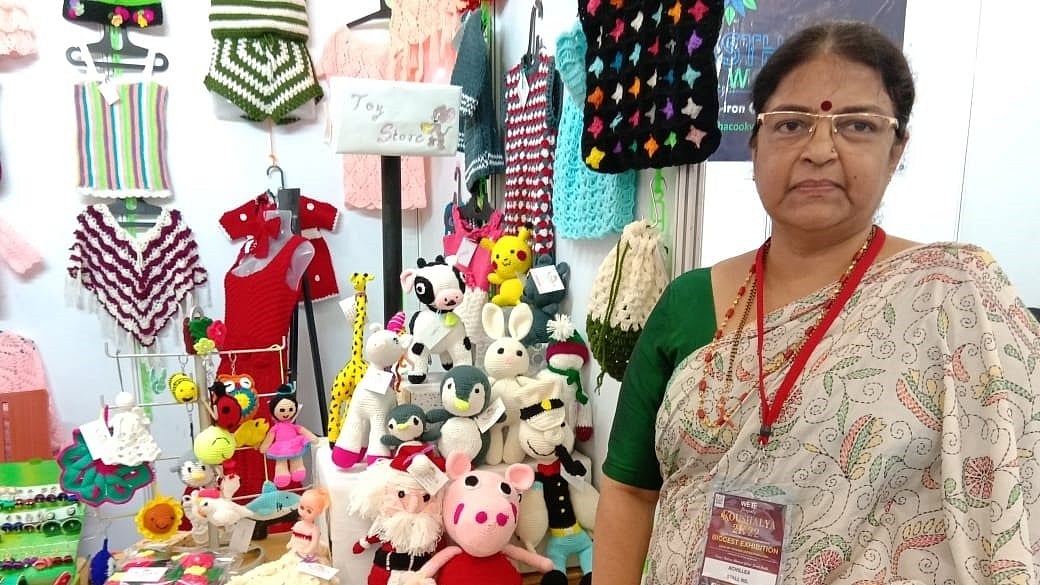 ಕ್ರೋಶಾದಿಂದ ಹೆಣೆದ ಕಸೂತಿ ಉದ್ಯಮ: ಮಹಿಳಾ ಉದ್ಯಮಿಗಳ ಯಶೋಗಾಥೆ