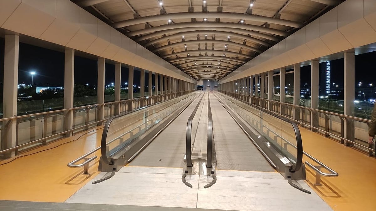 ಬೆಂಗಳೂರು: ಕೆಂಪೇಗೌಡ ವಿಮಾನ ನಿಲ್ದಾಣದಲ್ಲಿ ‘ಎಲಿವೇಟೆಡ್ ವಾಕ್‌ ವೇ’