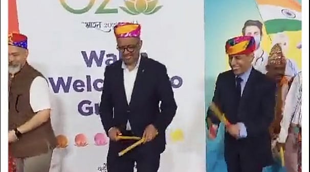 ವಿಡಿಯೊ: ಗಾಂಧಿನಗರದಲ್ಲಿ ಗಾರ್ಬಾ ನೃತ್ಯ ಮಾಡಿದ WHO ಮುಖ್ಯಸ್ಥ ಟೆಡ್ರೋಸ್