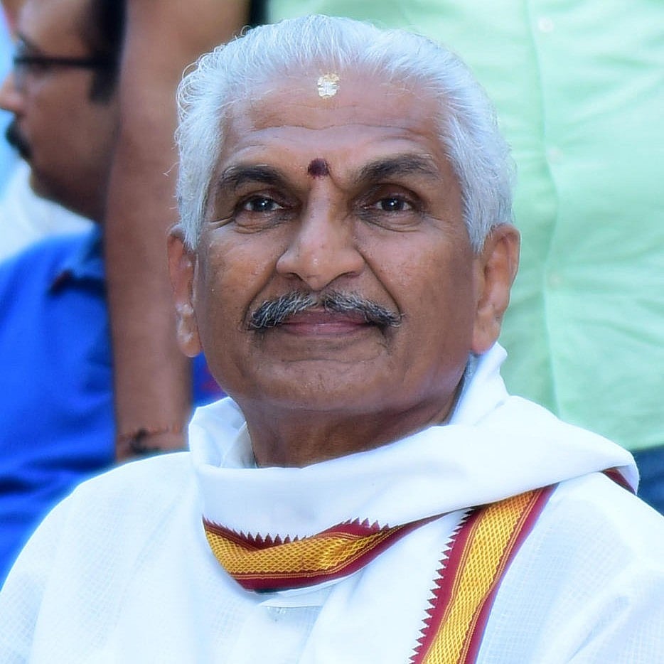 ಕಲ್ಲಡ್ಕ ಪ್ರಭಾಕರ ಭಟ್ ಹೆಸರಲ್ಲಿ ನಕಲಿ ಫೇಸ್ ಬುಕ್ ಖಾತೆ: ದೂರು