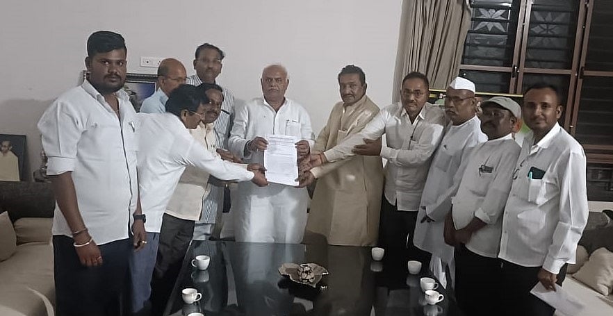 ಮೊದಲಿದ್ದ ಎಪಿಎಂಸಿ ಕಾಯ್ದೆ ಜಾರಿಗೊಳಿಸಲು ಆಗ್ರಹ