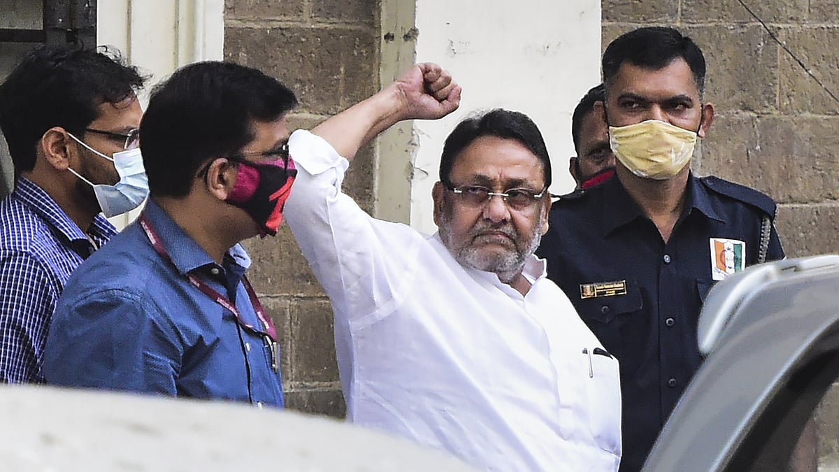 ಹಣ ಅಕ್ರಮ ವರ್ಗಾವಣೆ ಪ್ರಕರಣದ ಆರೋಪಿ ನವಾಬ್‌ ಮಲಿಕ್‌ ಆಸ್ಪತ್ರೆಯಿಂದ ಮನೆಗೆ