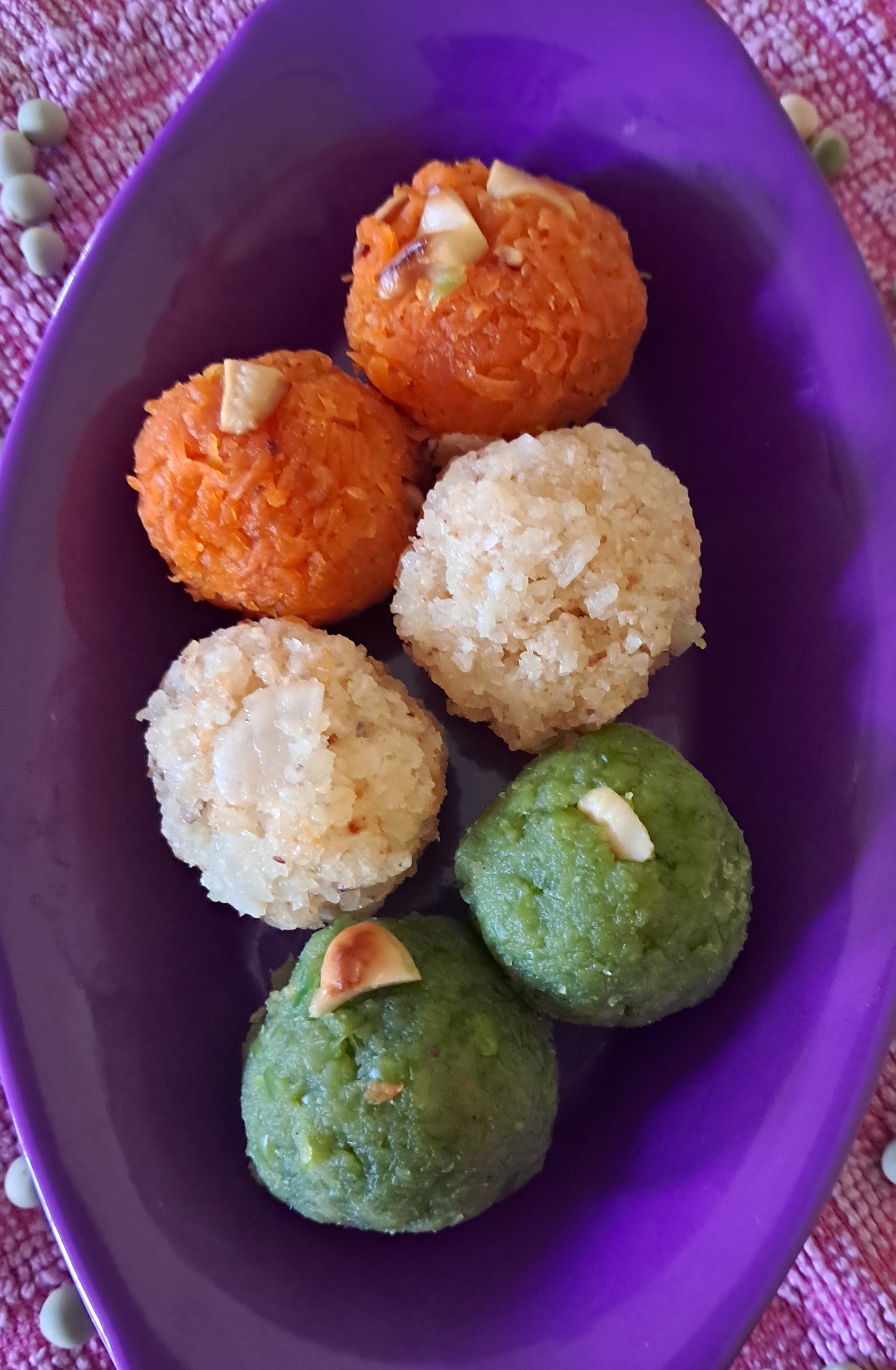 ತ್ರಿವರ್ಣ ಲಡ್ಡು