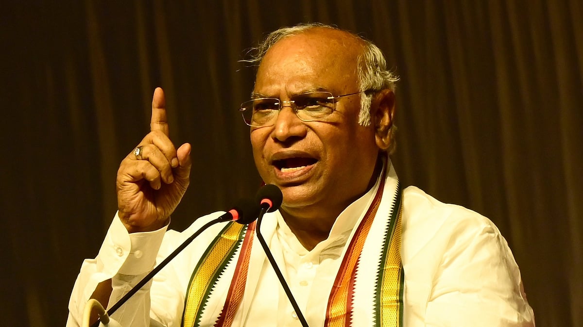 ಧರ್ಮದ ಹೆಸರಿನಲ್ಲಿ ನಡೆಯುವ ಹಿಂಸಾಚಾರ ಒಪ್ಪಲು ಸಾಧ್ಯವಿಲ್ಲ: ಖರ್ಗೆ