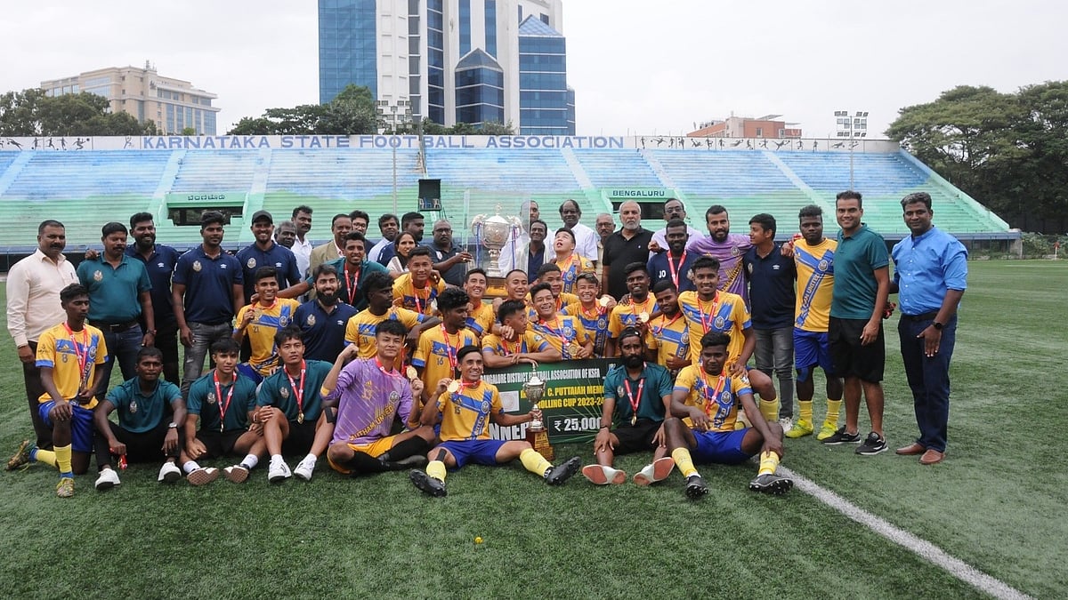 ಸಿ. ಪುಟ್ಟಯ್ಯ ಸ್ಮಾರಕ ಫುಟ್‌ಬಾಲ್‌ ಟೂರ್ನಿ: ಅಗ್ನಿಪುತ್ರ ತಂಡಕ್ಕೆ ಪ್ರಶಸ್ತಿ