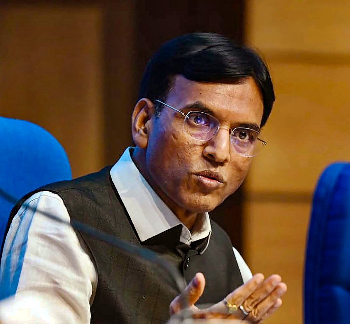 ಛತ್ತೀಸಗಢದಲ್ಲಿ  ಬಿಜೆಪಿ ಕಾರ್ಯಕರ್ತರಿಗೆ ಕಿರುಕುಳ: ಮನ್ಸುಖ್ ಮಾಂಡವಿಯಾ ಆರೋಪ
