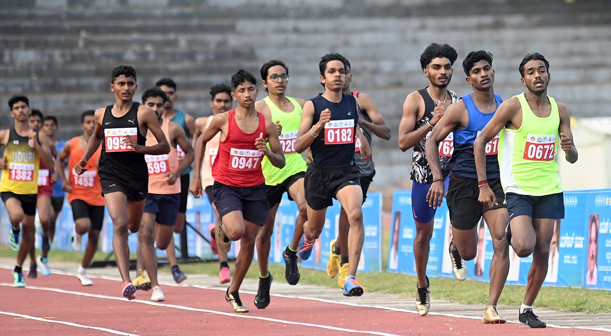 ರಾಜ್ಯ ಜೂನಿಯರ್ ಮತ್ತು ಯೂತ್‌ ಅಥ್ಲೆಟಿಕ್: ದಾಖಲೆ ಬರೆದ ಯಾದಗಿರಿಯ ಲೋಕೇಶ್‌ 