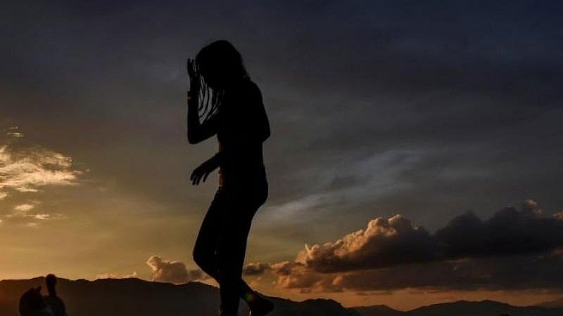 ಏನಾದ್ರೂ ಕೇಳ್ಬೋದು: ಹೆಣ್ಣಿನ ಅಂಗಾಂಗಗಳನ್ನ ನೋಡುವ ಚಟವಿದೆ- ಪರಿಹಾರವೇನು?