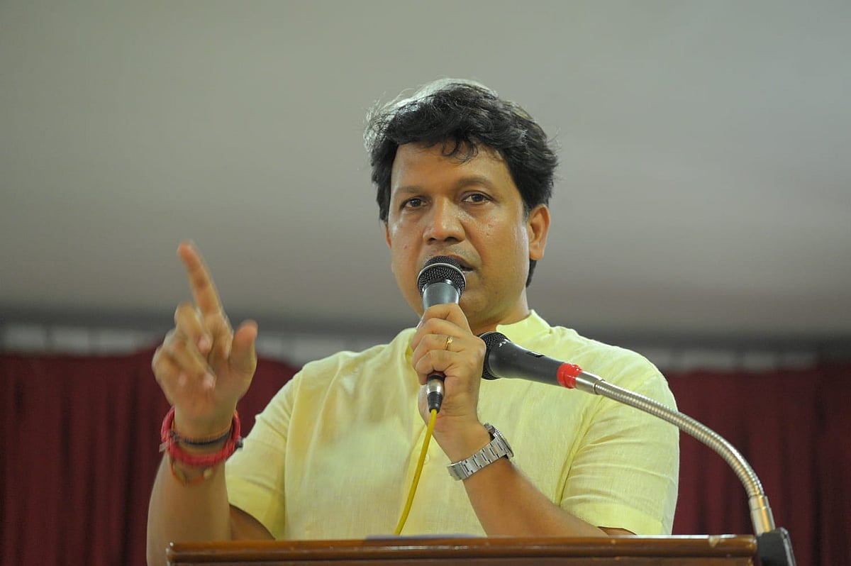 ಹಿಜಾಬ್ ಧರಿಸುವುದಾದರೆ ಕೇಸರಿ ಧರಿಸುವುದರಲ್ಲಿ ತಪ್ಪಿಲ್ಲ: ಶಾಸಕ ಡಾ.ಭರತ್ ಶೆಟ್ಟಿ