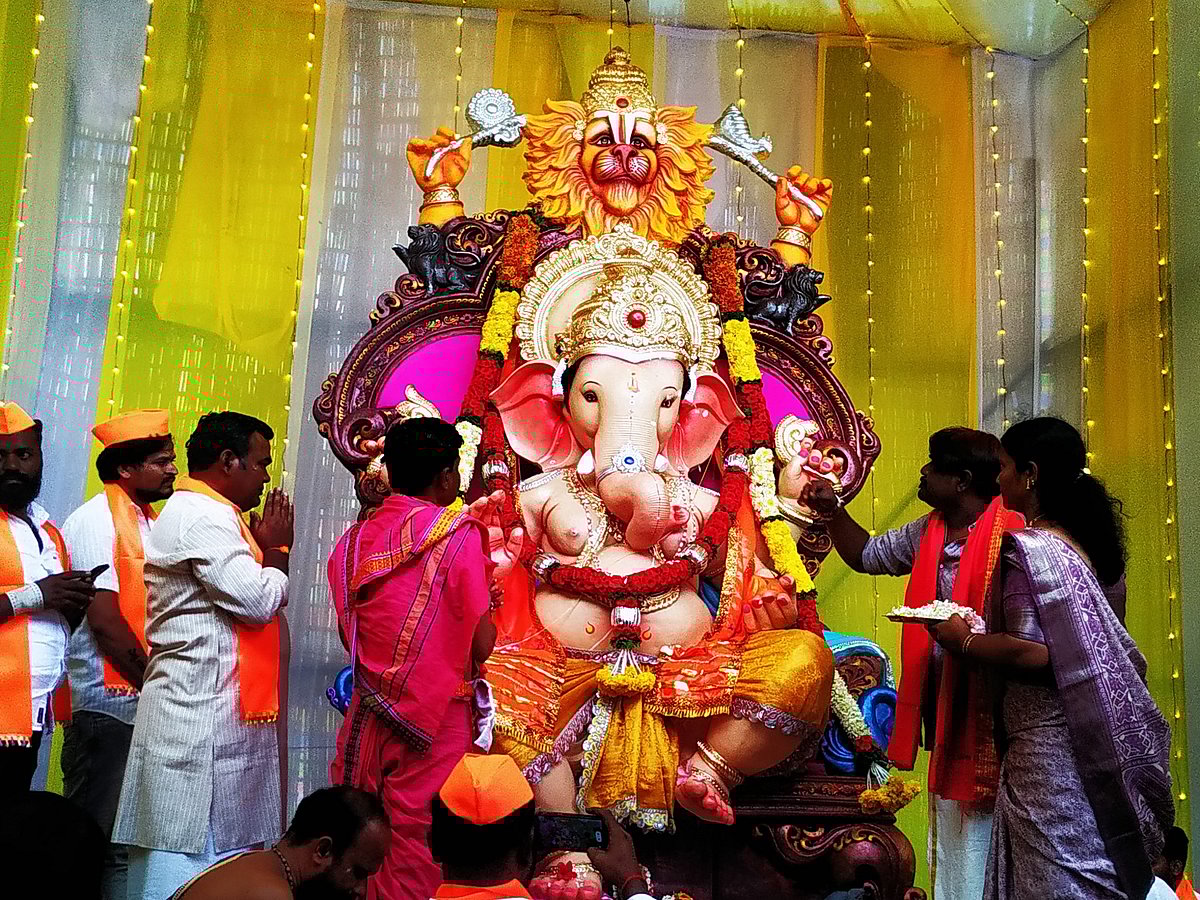 ಲಿಂಗಸುಗೂರು: ತಾಲ್ಲೂಕಿನಾದ್ಯಂತ ಅದ್ಧೂರಿ ಗಣೇಶ ಚತುರ್ಥಿ