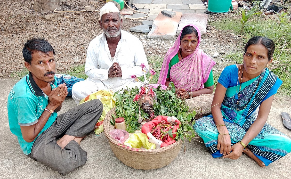 ಮಳೆ ತರುವ ಮಹಾದೇವನೆಂಬ ಪ್ರತೀತಿ: ಗೊಳಸಂಗಿಯಲ್ಲಿ ಜೋಕುಮಾರಸ್ವಾಮಿ ವೈಭವ