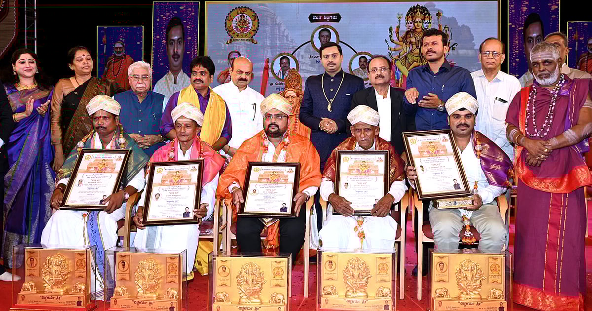 ವಿಶ್ವಕರ್ಮ ಯೋಜನೆ ಪರಿಣಾಮಕಾರಿಯಾಗಿ ಜಾರಿಯಾಗಲಿ: ಬೊಮ್ಮಾಯಿ