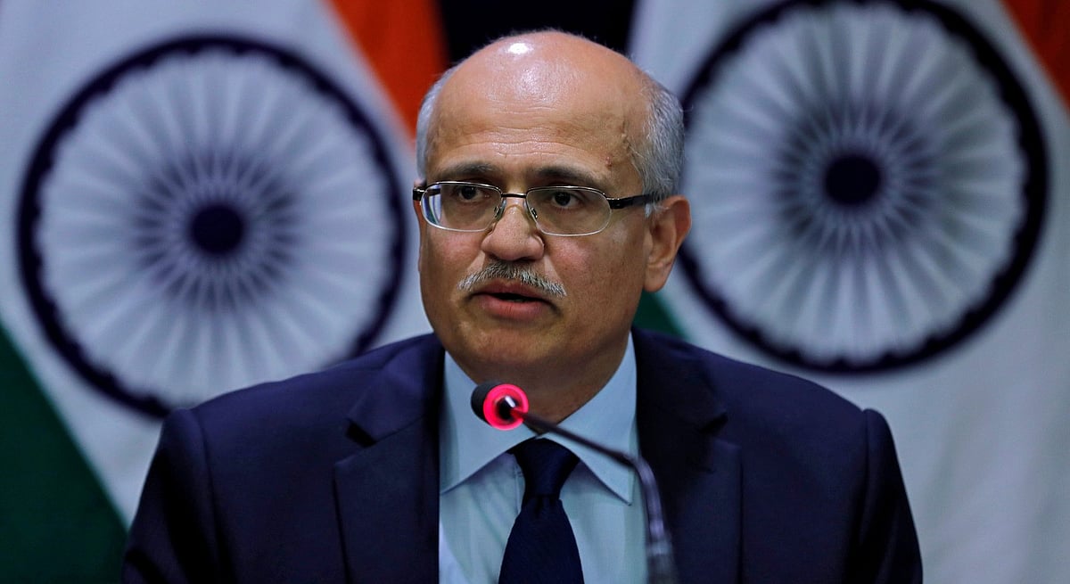 ಕರ್ನಾಟಕ ಕೇಂದ್ರೀಯ ವಿಶ್ವವಿದ್ಯಾಲಯದ ನೂತನ ಕುಲಾಧಿಪತಿಯಾಗಿ ವಿಜಯ್ ಗೋಖಲೆ ನೇಮಕ