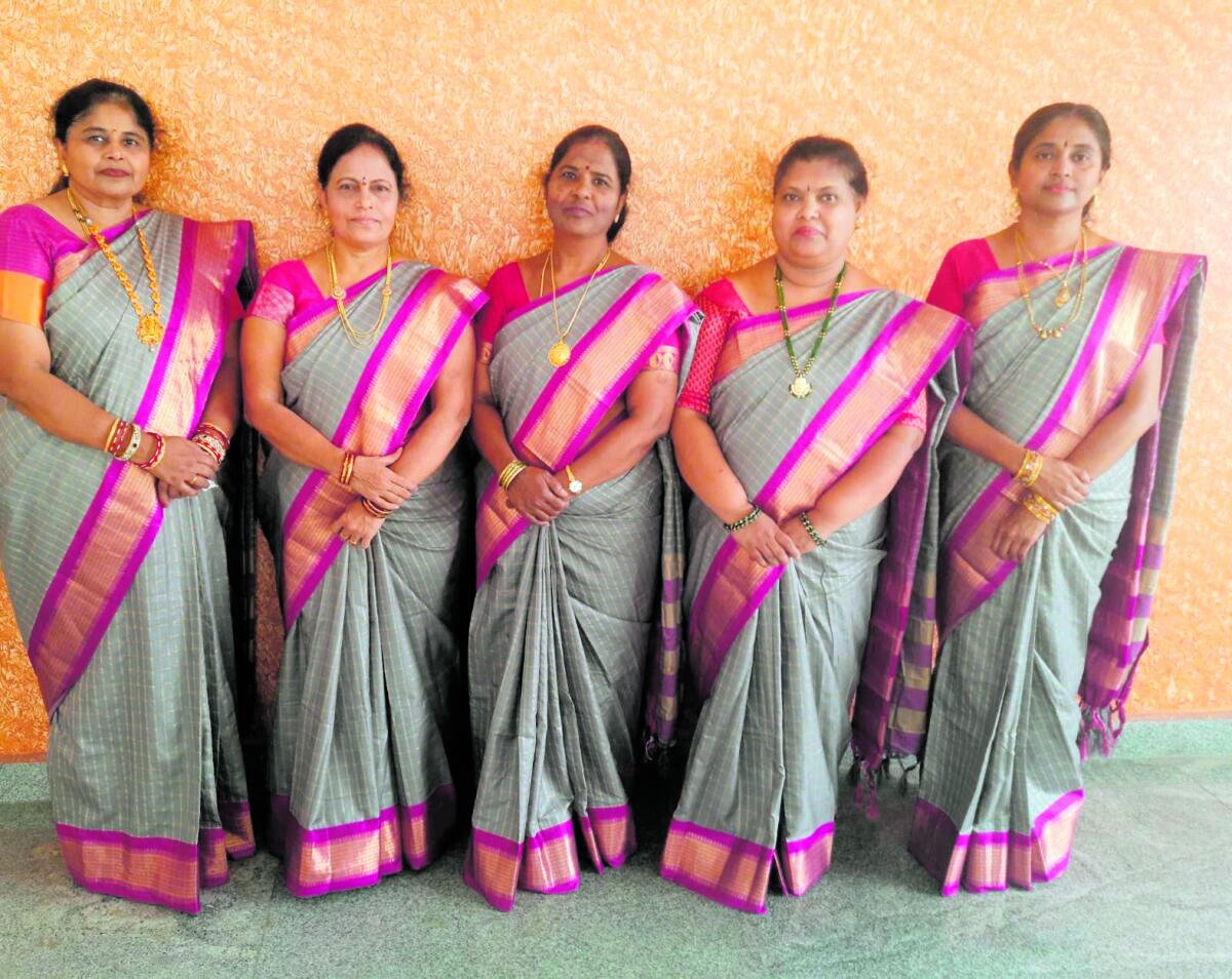 ಸುಜಾತಾ ಮತ್ತು ಸ್ನೇಹಿತೆಯರು, ಕಗ್ಗದಾಪುರ ಮುಖ್ಯರಸ್ತೆ, ಬೆಂಗಳೂರು