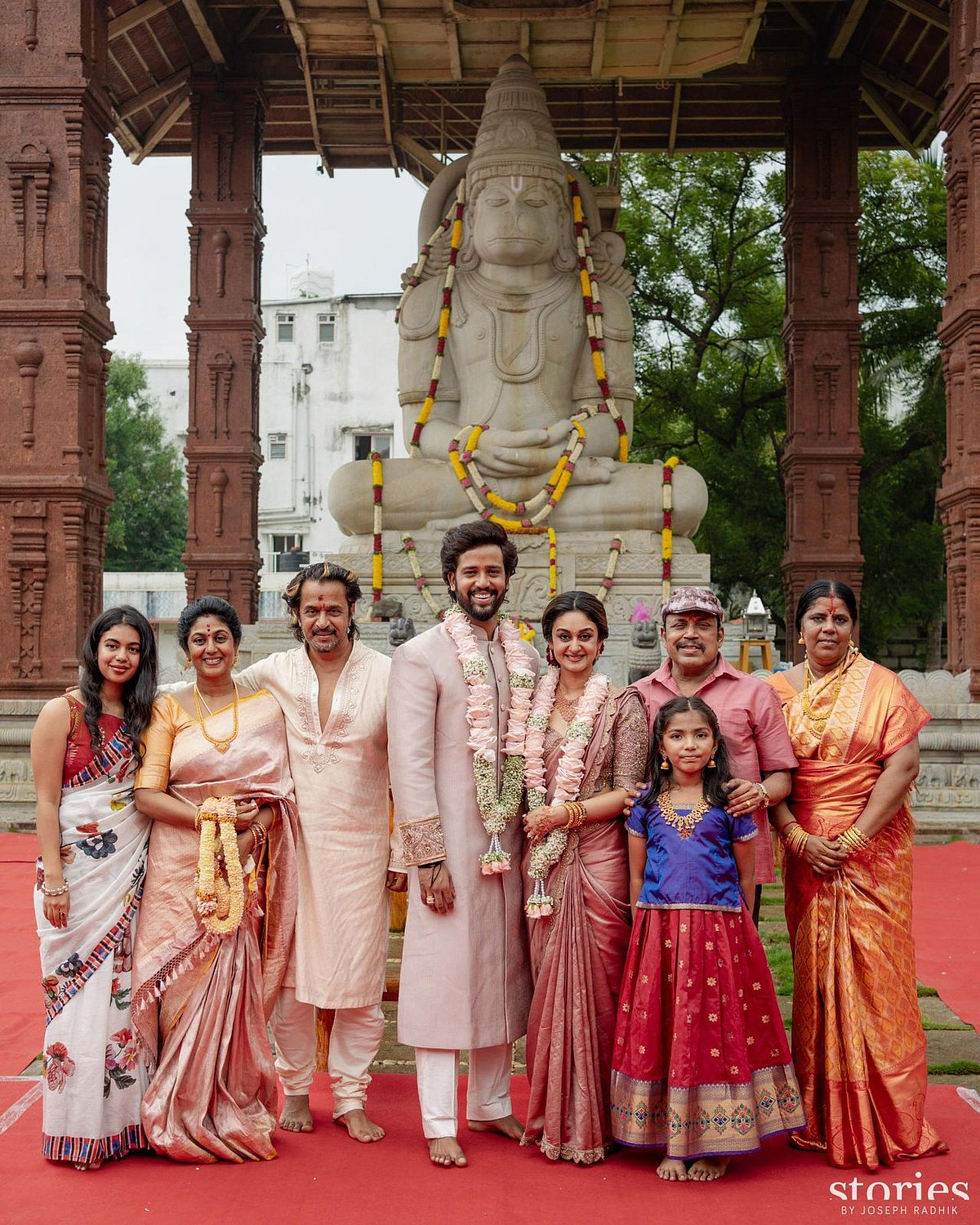 PHOTOS: ಅರ್ಜುನ್ ಸರ್ಜಾ ಪುತ್ರಿ ಐಶ್ವರ್ಯಾ ನಿಶ್ಚಿತಾರ್ಥ