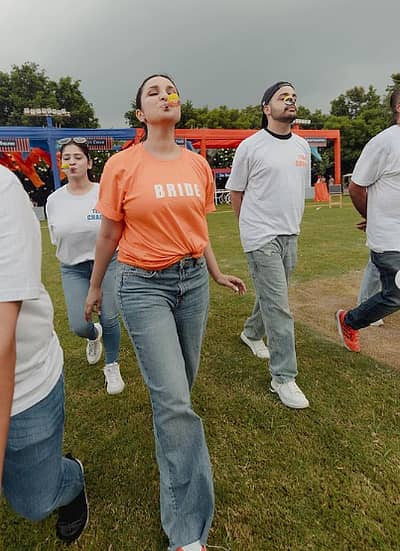ಆಟದಲ್ಲಿ ತೊಡಗಿರುವ ಪರಿಣೀತಿ ಚೋಪ್ರಾ