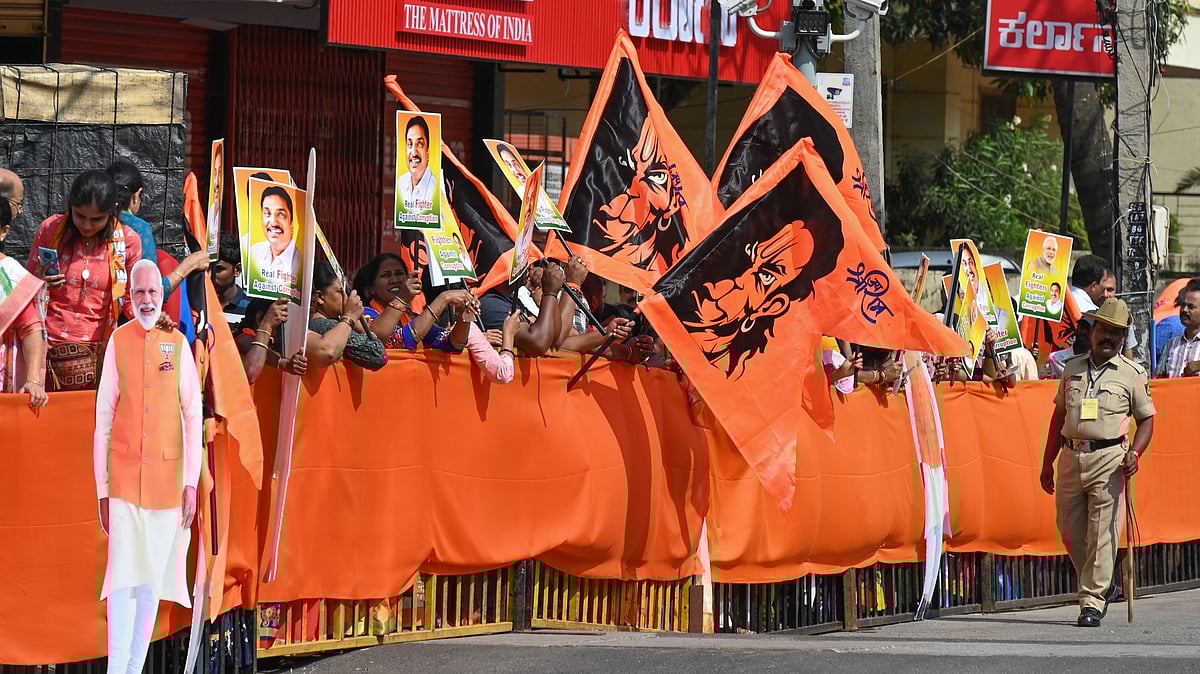 ಪ್ರತಿಮಾ ರಾಜಕಾರಣದ ಶೀತಲ ಸಮರ