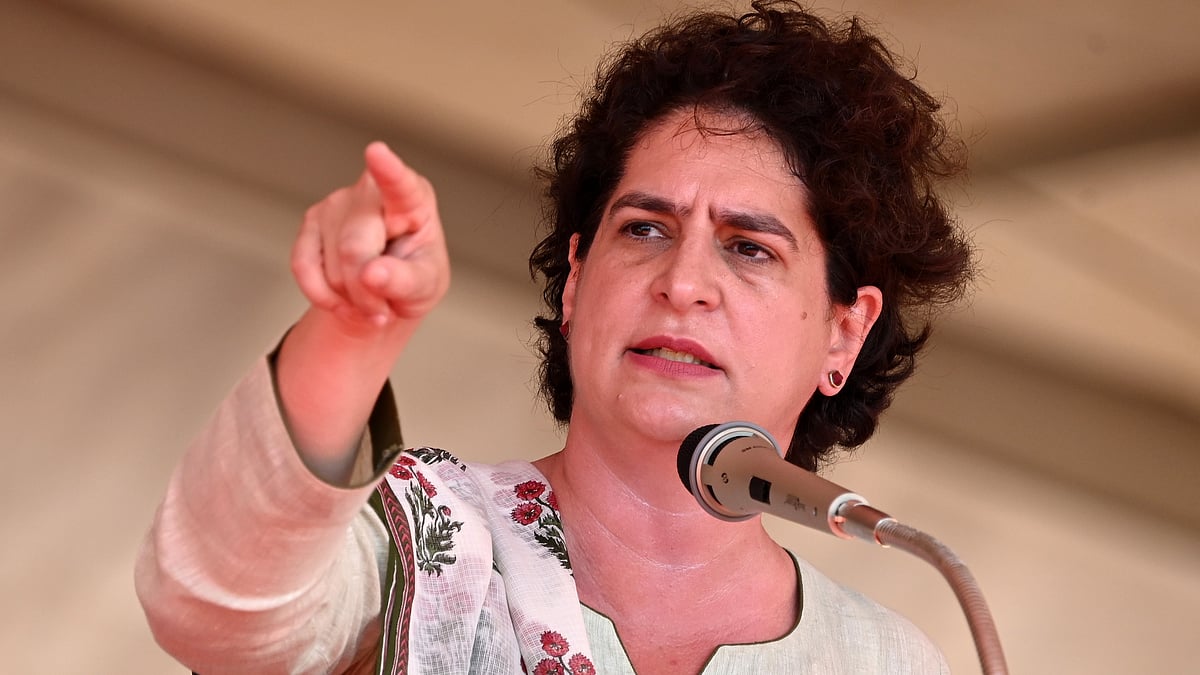 ಕೇಂದ್ರ ಸರ್ಕಾರ ಮಹಿಳೆಯರನ್ನು ತಮಾಷೆಯಾಗಿ ಪರಿಗಣಿಸುತ್ತಿದೆ: ಪ್ರಿಯಾಂಕಾ ಗಾಂಧಿ  
