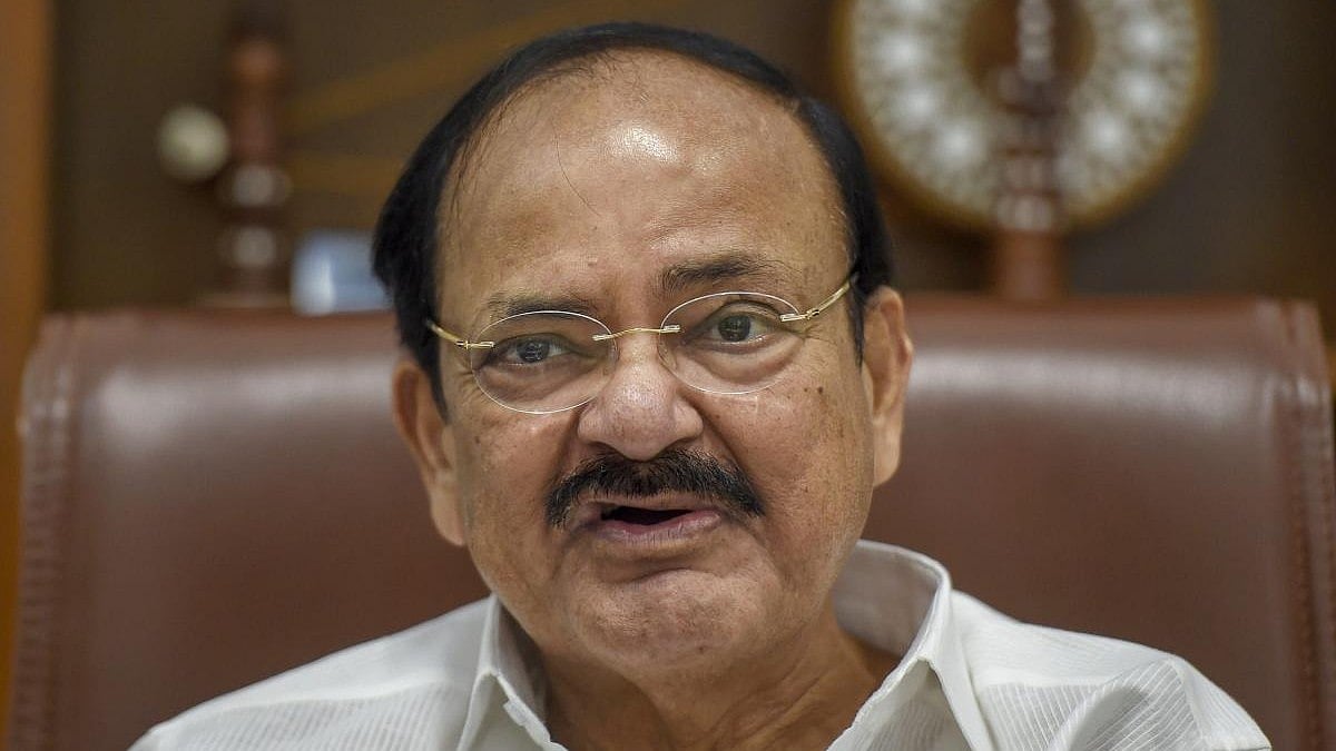 ‘ಗಾಂಧಿ ಶಾಂತಿ ಪ್ರಶಸ್ತಿ’ ಆಯ್ಕೆ ಸಮಿತಿ ಸದಸ್ಯರಾಗಿ ವೆಂಕಯ್ಯ ನಾಯ್ಡು