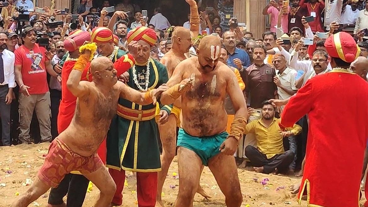 Mysuru Dasara: 12 ಸೆಕೆಂಡ್‌ನಲ್ಲಿ ಮುಗಿದ ವಜ್ರಮುಷ್ಟಿ ಕಾಳಗ