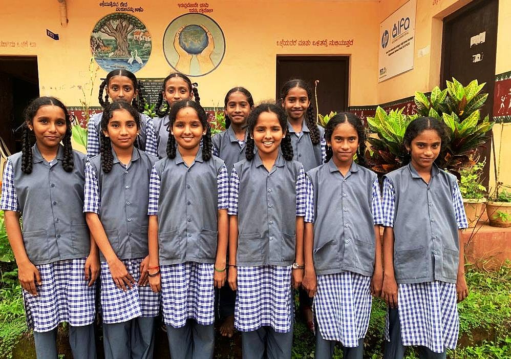 ಬಂಟ್ವಾಳ | ಸಜಿಪಮೂಡ ಪ್ರೌಢಶಾಲೆ: 5 ಜೋಡಿ ಅವಳಿ-ಜವಳಿ ವಿದ್ಯಾರ್ಥಿನಿಯರು 