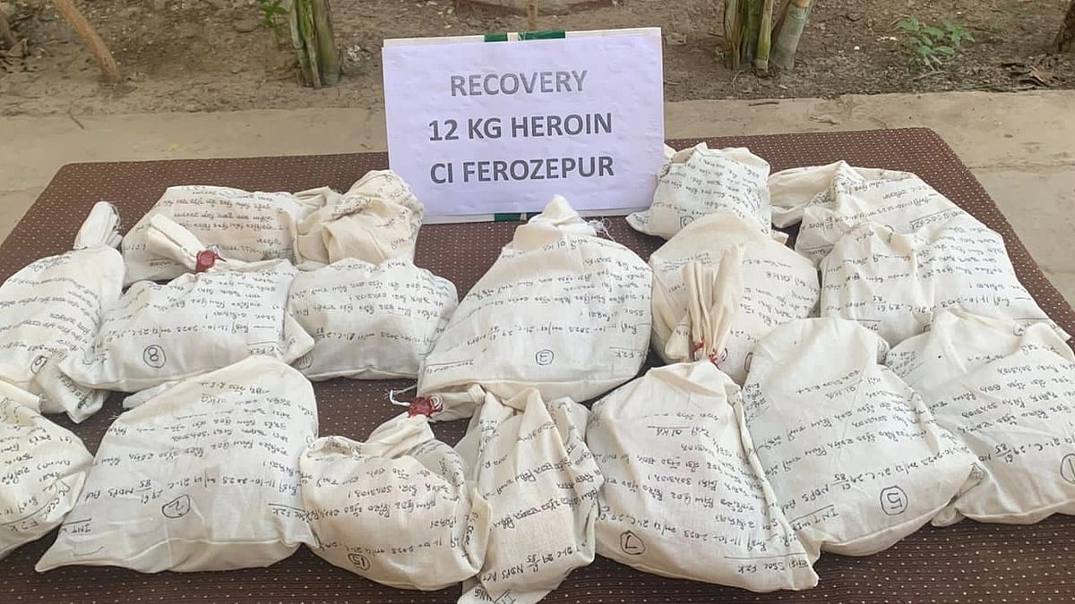 ಪಂಜಾಬ್: 12 ಕೆ.ಜಿ ಹೆರಾಯಿನ್ ವಶ, ಇಬ್ಬರು ಆರೋಪಿಗಳ ಬಂಧನ 
