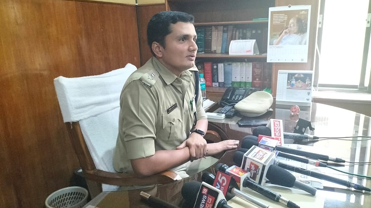 ಶಿವಮೊಗ್ಗ ಹಿಂಸಾಚಾರ: ಓಮ್ನಿಯಲ್ಲಿ ಬಂದವರು ನ್ಯಾಮತಿಯವರು– ಎಸ್‌ಪಿ ಸ್ಪಷ್ಟನೆ