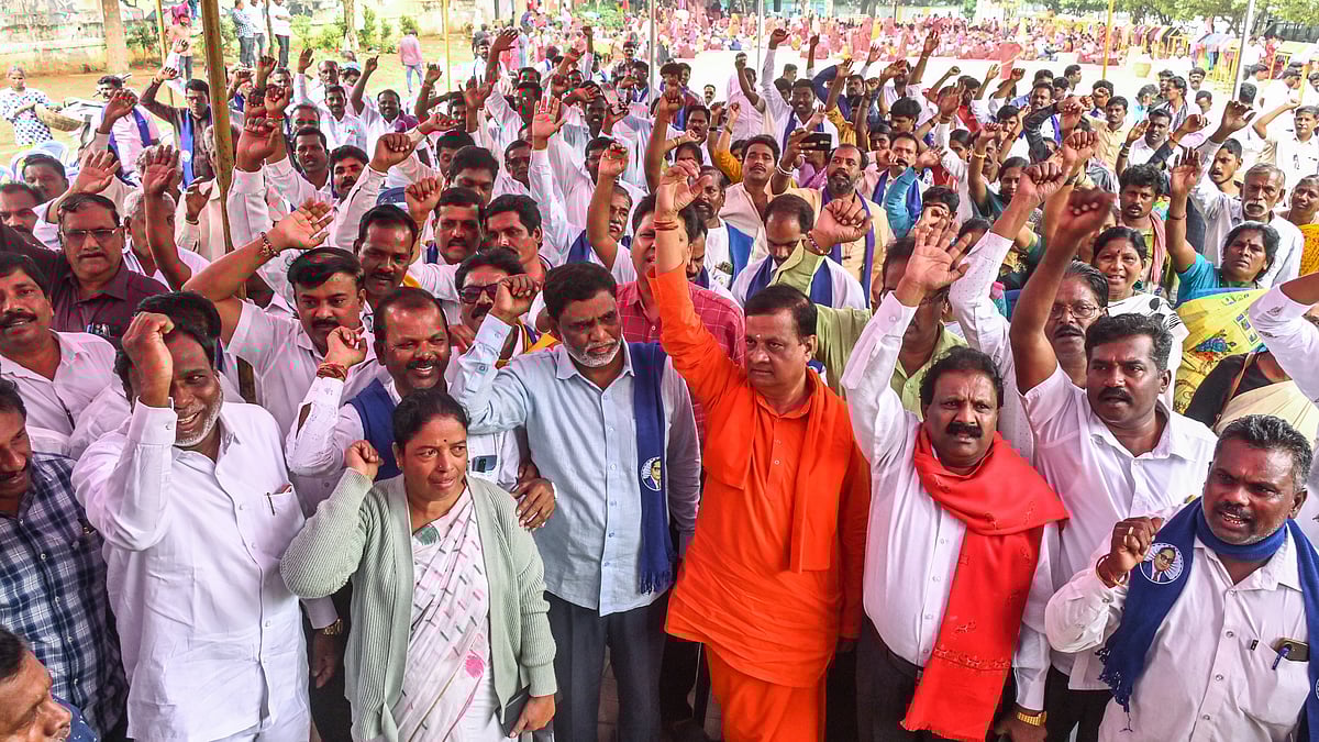 ಬೆಂಗಳೂರು | ಸದಾಶಿವ ಆಯೋಗದ ವರದಿ ಜಾರಿಗೆ ಆಗ್ರಹ 