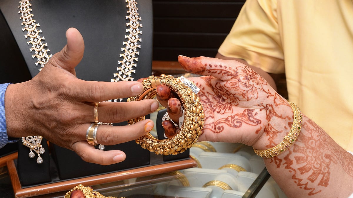 ‘ಹಬ್ಬ: 120 ಟನ್‌ ಚಿನ್ನಕ್ಕೆ ಬೇಡಿಕೆ’