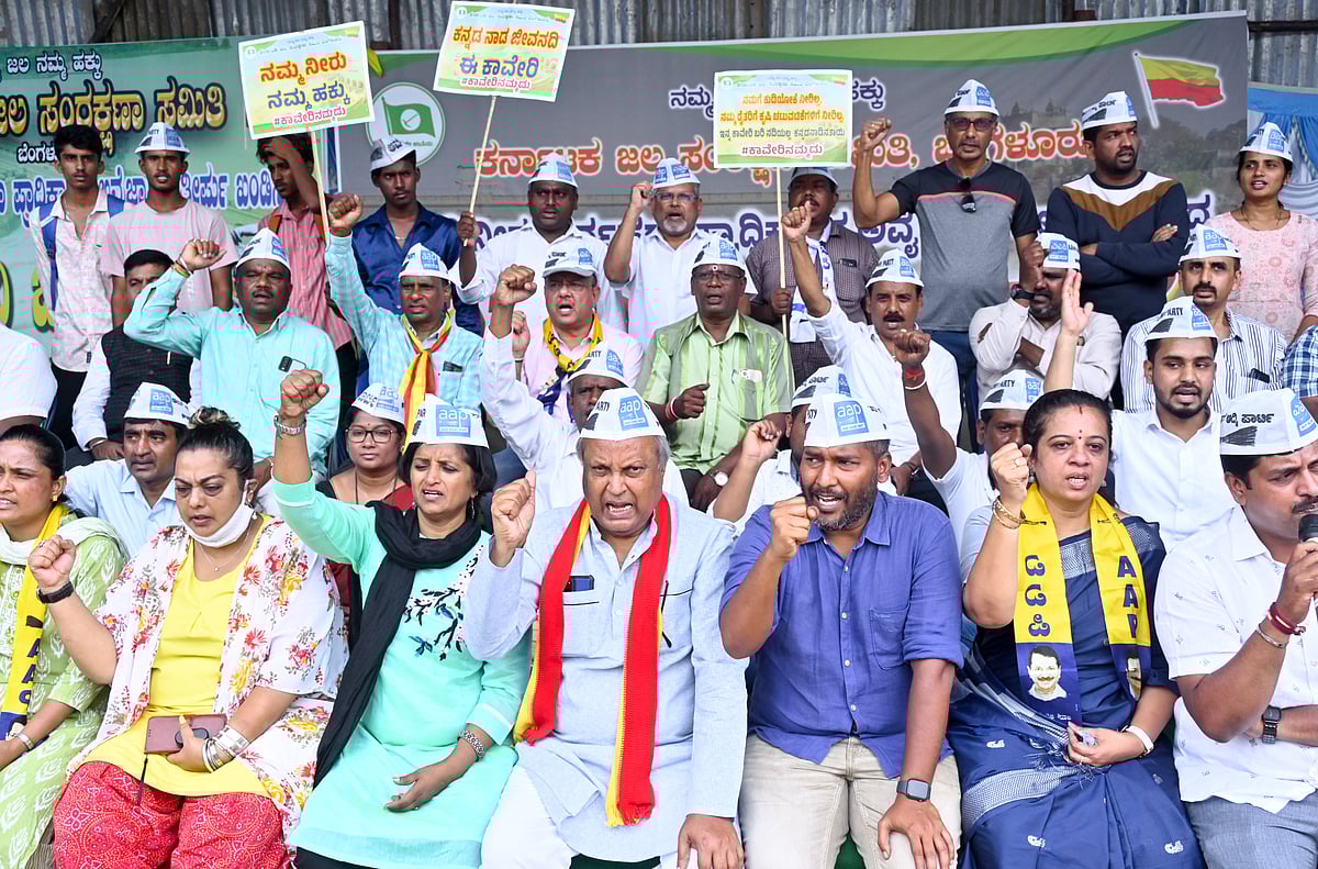 ‘ಕಾವೇರಿ ನಮ್ಮದು’: ಬೆಂಗಳೂರಿನಲ್ಲಿ ಮೌನ ಧರಣಿ