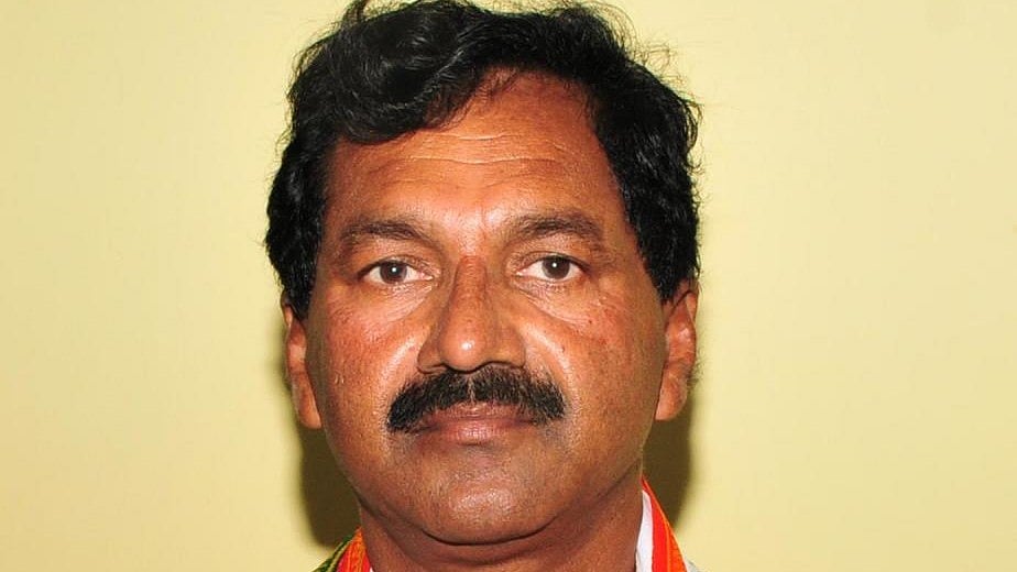 ಲಿಂಗಾಯತ ಅಧಿಕಾರಿಗಳಿಗೆ ಆಯಕಟ್ಟಿನ ಹುದ್ದೆ ಸಿಕ್ಕಿವೆ: ಕೆಪಿಸಿಸಿ ವಕ್ತಾರ ಲಕ್ಷ್ಮಣ