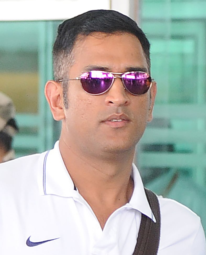 ಧೋನಿ ಎಸ್‌ಬಿಐ ರಾಯಬಾರಿ 