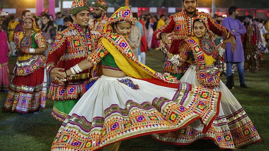 ಮಂಗಳೂರು | ದಾಂಡಿಯಾ ನೃತ್ಯ ಆಯೋಜನೆಗೆ ಅನುಮತಿ ಬೇಡ: ವಿಹಿಂಪ ಮಹಿಳಾ ಘಟಕ ಮನವಿ