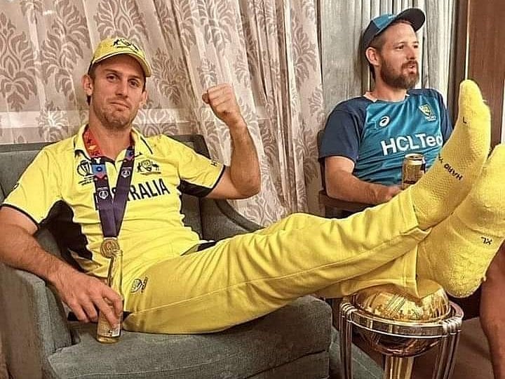 ಕ್ರಿಕೆಟ್ | ವಿಶ್ವಕಪ್‌ ಟ್ರೋಫಿ ಮೇಲೆ ಕಾಲಿಟ್ಟ ಮಾರ್ಷ್‌; ಪರ, ವಿರೋಧ ಚರ್ಚೆ