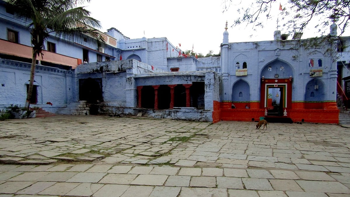 ಚಿತ್ತಾಪುರ | ಆದೇಶವಾದರೂ ಮುಜರಾಯಿಗೆ ಸೇರದ ದೇಗುಲ! 