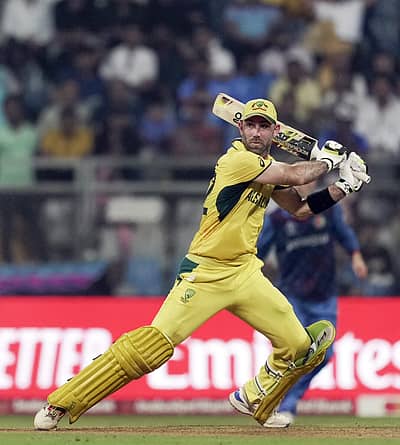 ಗ್ಲೆನ್‌ ಮ್ಯಾಕ್ಸ್‌ವೆಲ್‌