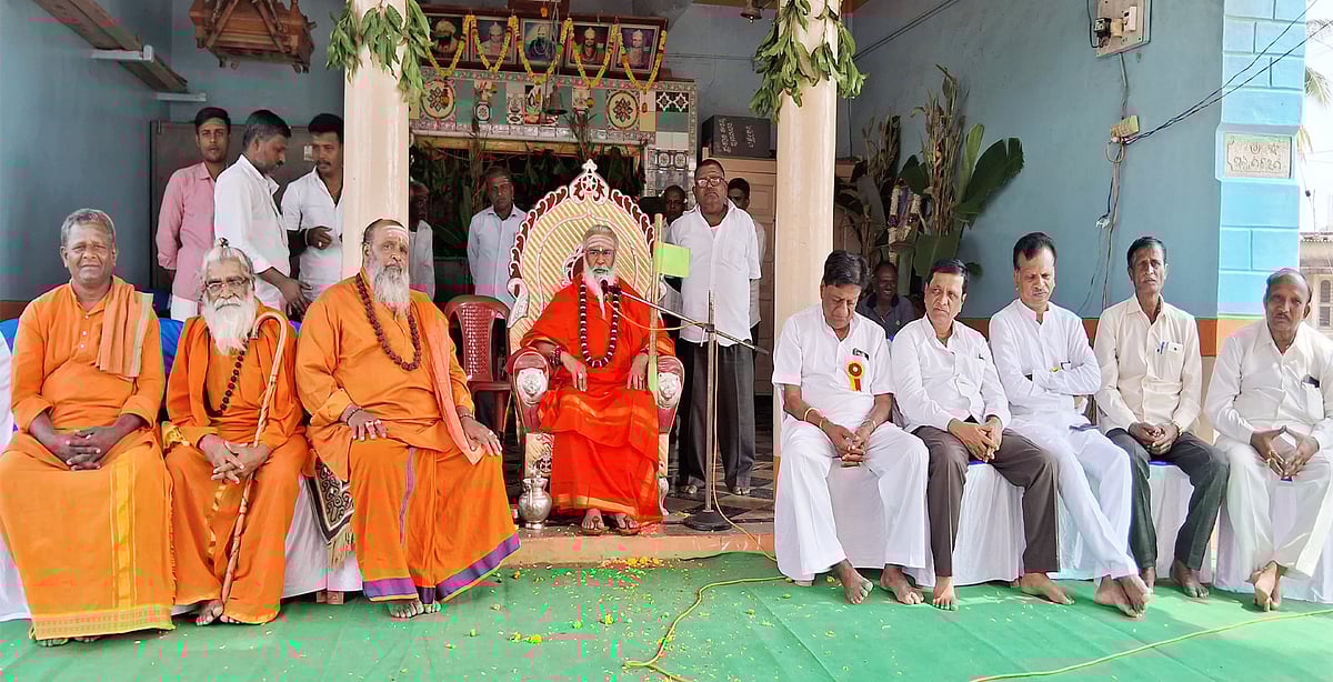 ವೀರಗಂಗಾಧರ ಜಗದ್ಗುರುಗಳು ಧರ್ಮ ಸತ್ಕ್ರಾಂತಿಯ ಯುಗಪುರುಷ: ರಂಭಾಪುರಿ ಶ್ರೀ