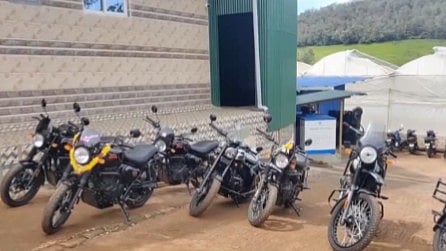 ದೀಪಾವಳಿ: ಸಿಬ್ಬಂದಿಗೆ ರಾಯಲ್‌ ಎನ್‌ಫೀಲ್ಡ್‌ ಉಡುಗೊರೆ ನೀಡಿದ ಟೀ ಎಸ್ಟೇಟ್ ಮಾಲೀಕ