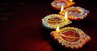 ಜೈಪುರ | ದೀಪಾವಳಿ: ಹಸುವಿನ ಸಗಣಿಯಿಂದ ತಯಾರಾದ 3 ಲಕ್ಷಕ್ಕೂ ಹೆಚ್ಚಿನ ದೀಪಗಳು