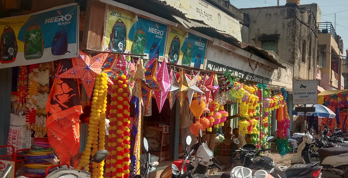 ಗದಗ | ಬರದ ನಡುವೆ ಬೆಳಕಿನ ಸಂಭ್ರಮ