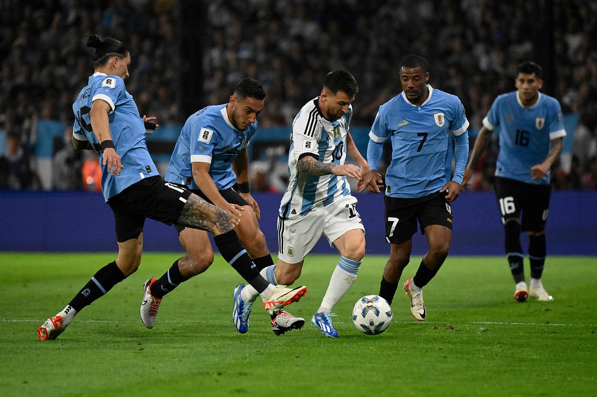 ಫುಟ್‌ಬಾಲ್‌ ವಿಶ್ವಕ‍ಪ್‌ ಕ್ವಾಲಿಫೈಯರ್‌: ಅರ್ಜೆಂಟೀನಾಕ್ಕೆ ಉರುಗ್ವೆ ಆಘಾತ