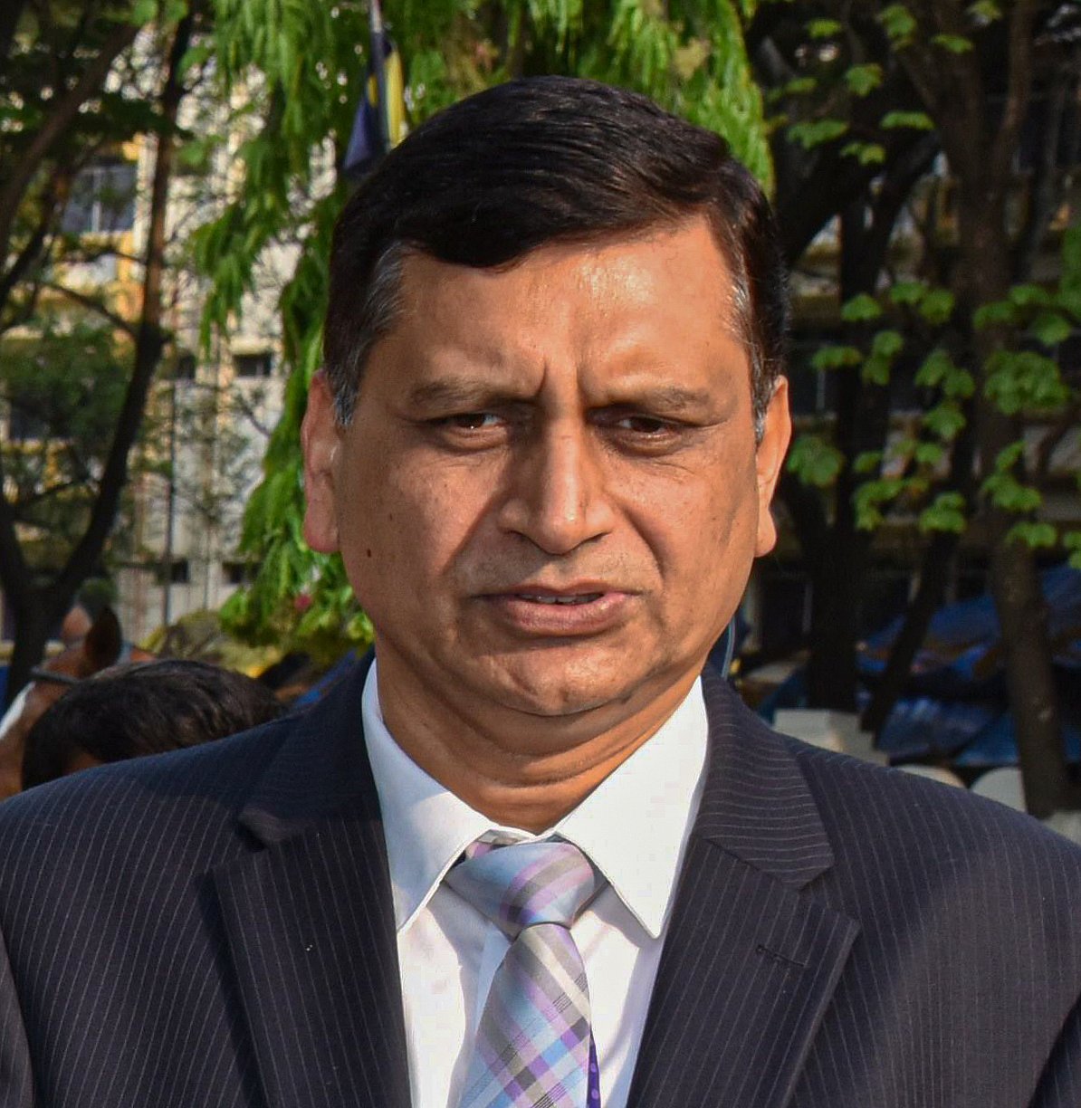 ನಿವೃತ್ತ ಅಧಿಕಾರಿಗಳ ಬಿಡುಗಡೆಗೆ ಸಿಎಸ್‌ ನಿರ್ದೇಶನ