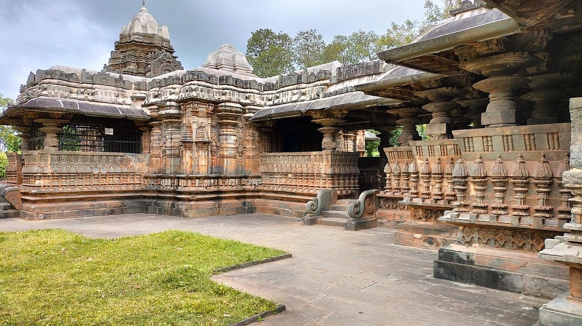 ಶಿಲ್ಪಕಲಾ ವೈಭವದ ಹಾನಗಲ್ ನಾಡು