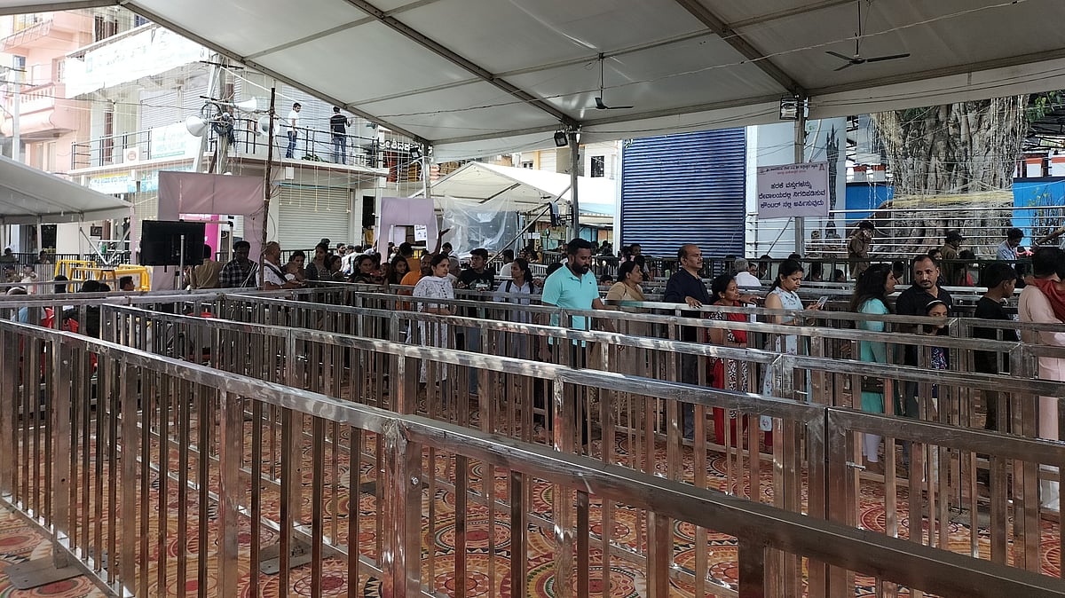 ಹಾಸನಾಂಬೆ ದರ್ಶನ: ವಾರಾಂತ್ಯದಲ್ಲೂ ಕ್ಷೀಣಿಸಿದ ಭಕ್ತರ ಸಂಖ್ಯೆ