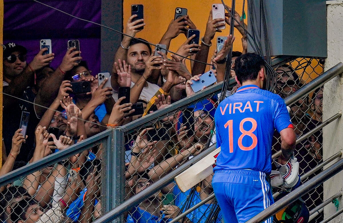 Virat Kohli: ಏಕದಿನದಲ್ಲಿ 50ನೇ ಶತಕ; ಒಂದೇ ಪಂದ್ಯದಲ್ಲಿ ಕೊಹ್ಲಿ ಹಲವು ದಾಖಲೆ