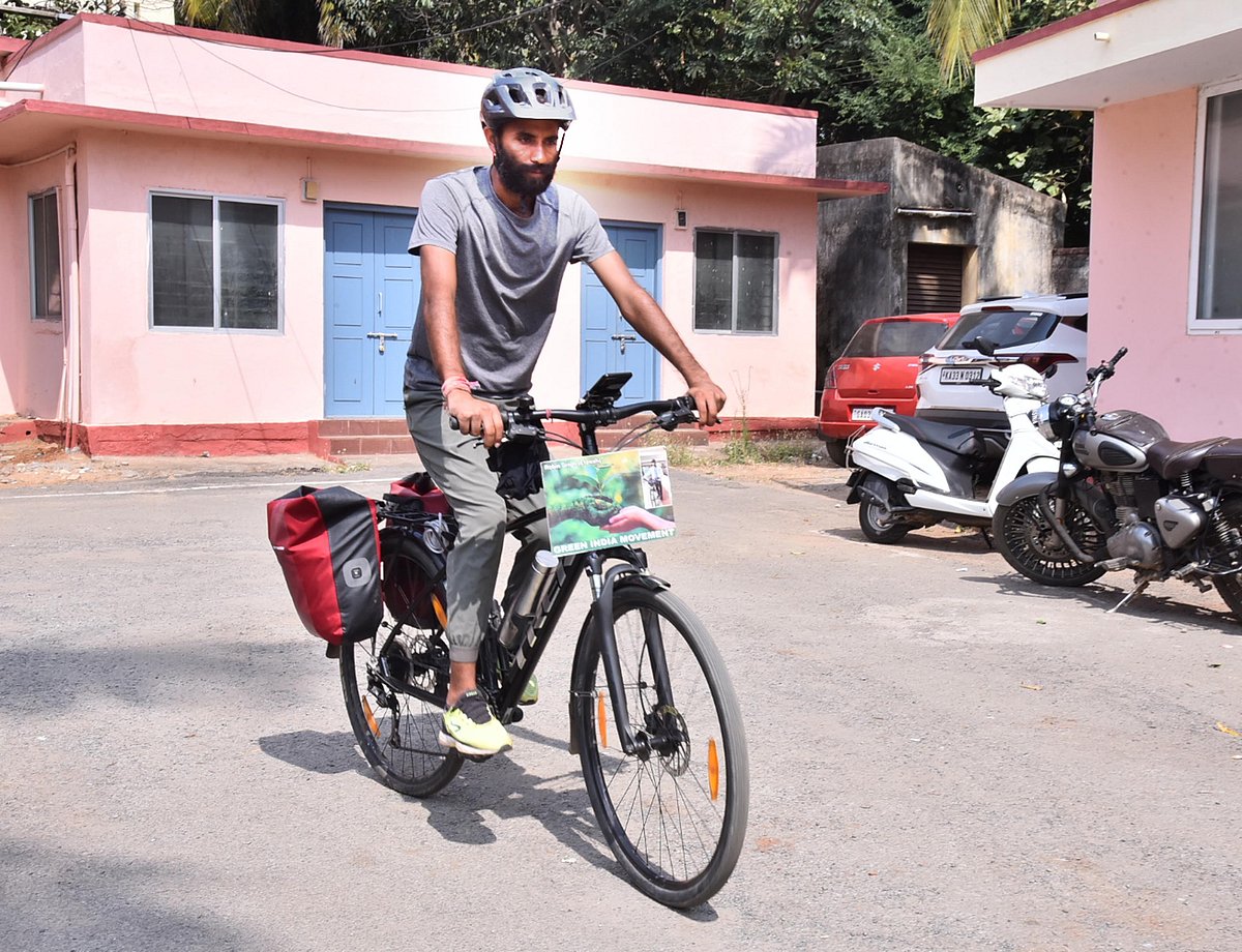 ಪರಿಸರ ರಕ್ಷಣೆಗಾಗಿ ಸೈಕಲ್‌ ಯಾತ್ರೆ:  ಸೈಕ್ಲಿಸ್ಟ್‌ ರಾಬಿನ್‌ ಸಿಂಗ್‌