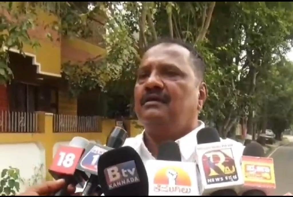 ತಪ್ಪಿದ್ದರೆ ಗಲ್ಲುಶಿಕ್ಷೆಯಾಗಲಿ: ಲೋಕಸಭೆಗೆ ನುಗ್ಗಿದ ಮೈಸೂರಿನ ಮನೋರಂಜನ್ ತಂದೆ