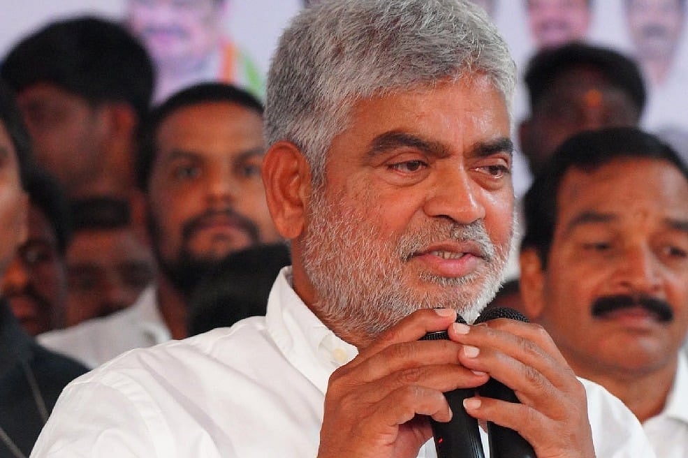 ತೆಲಂಗಾಣ ಸ್ಪೀಕರ್ ಆಗಿ ಗಡ್ಡಂ ಪ್ರಸಾದ್ ಕುಮಾರ್ ಅವಿರೋಧ ಆಯ್ಕೆ